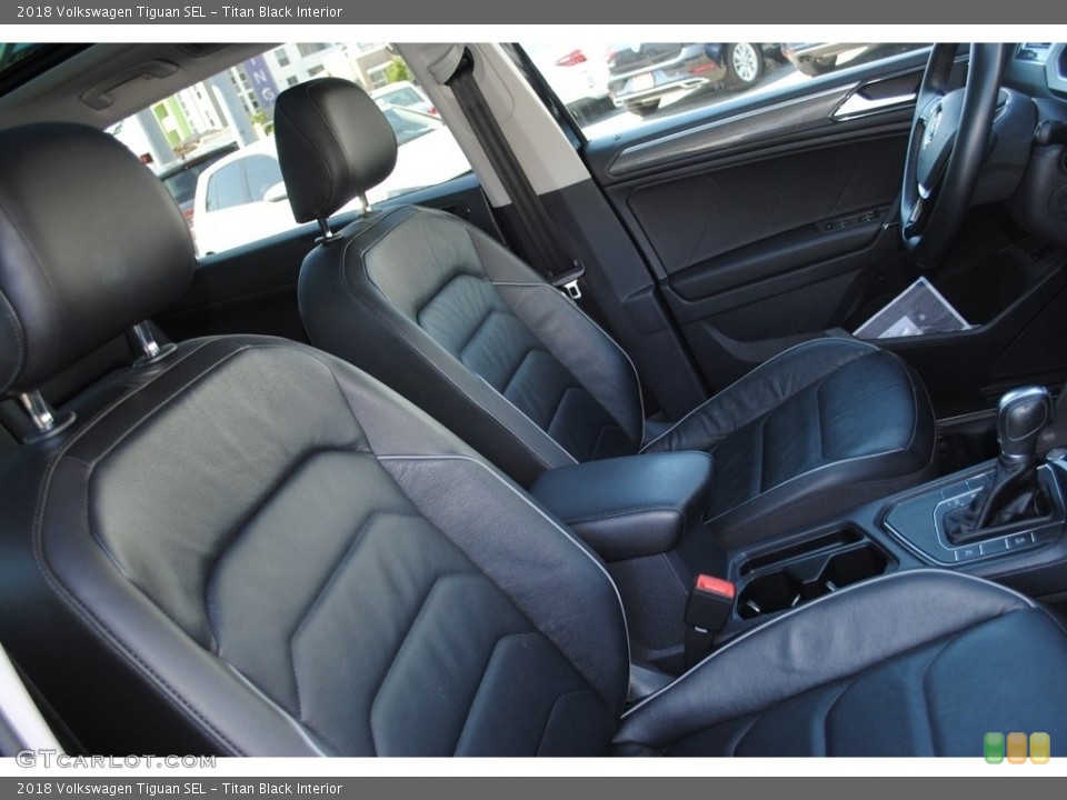 Titan Black Interior Front Seat for the 2018 Volkswagen Tiguan SEL #139590989