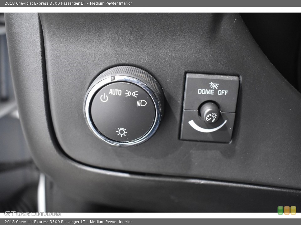 Medium Pewter Interior Controls for the 2018 Chevrolet Express 3500 Passenger LT #139635153