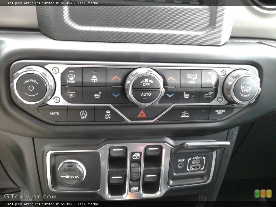 Black Interior Controls for the 2021 Jeep Wrangler Unlimited Willys 4x4 #139670679