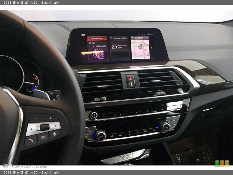 Black Interior Controls for the 2021 BMW X3 sDrive30i #139673988