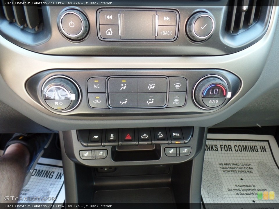 Jet Black Interior Controls for the 2021 Chevrolet Colorado Z71 Crew Cab 4x4 #139674347