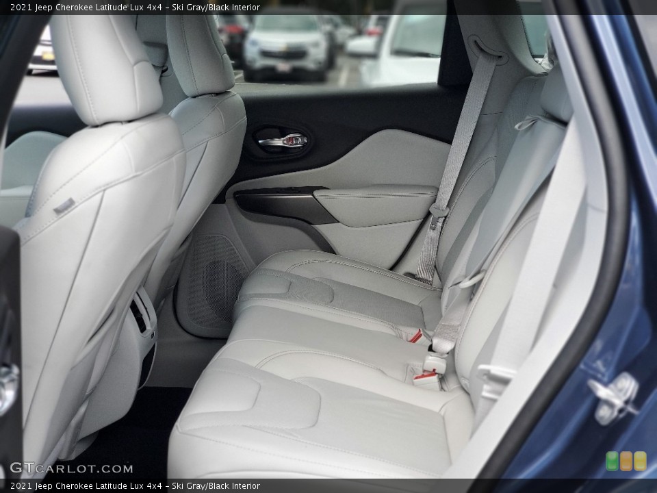Ski Gray/Black Interior Rear Seat for the 2021 Jeep Cherokee Latitude Lux 4x4 #139680103