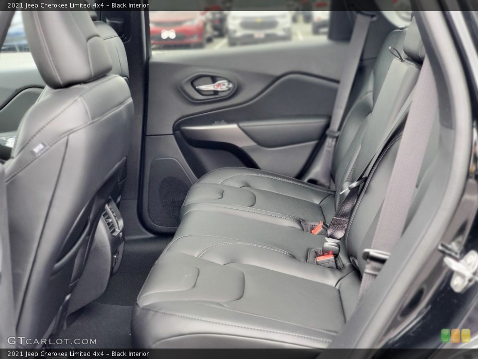 Black Interior Rear Seat for the 2021 Jeep Cherokee Limited 4x4 #139701423