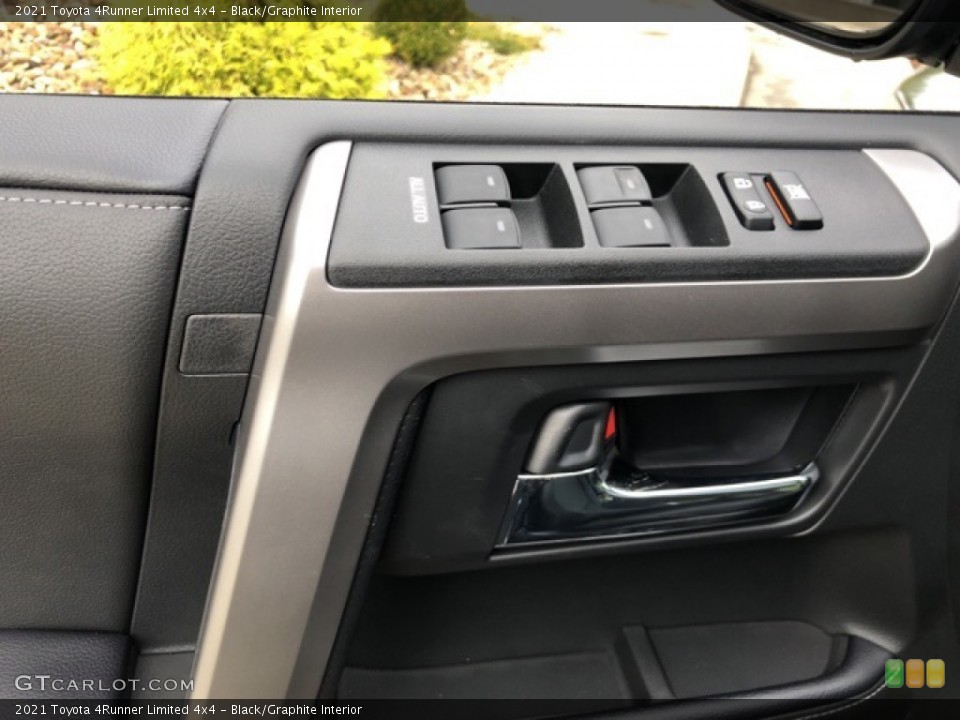 Black/Graphite Interior Controls for the 2021 Toyota 4Runner Limited 4x4 #139707702