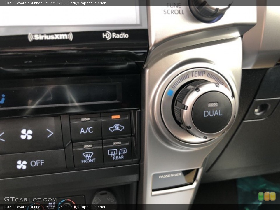 Black/Graphite Interior Controls for the 2021 Toyota 4Runner Limited 4x4 #139707807