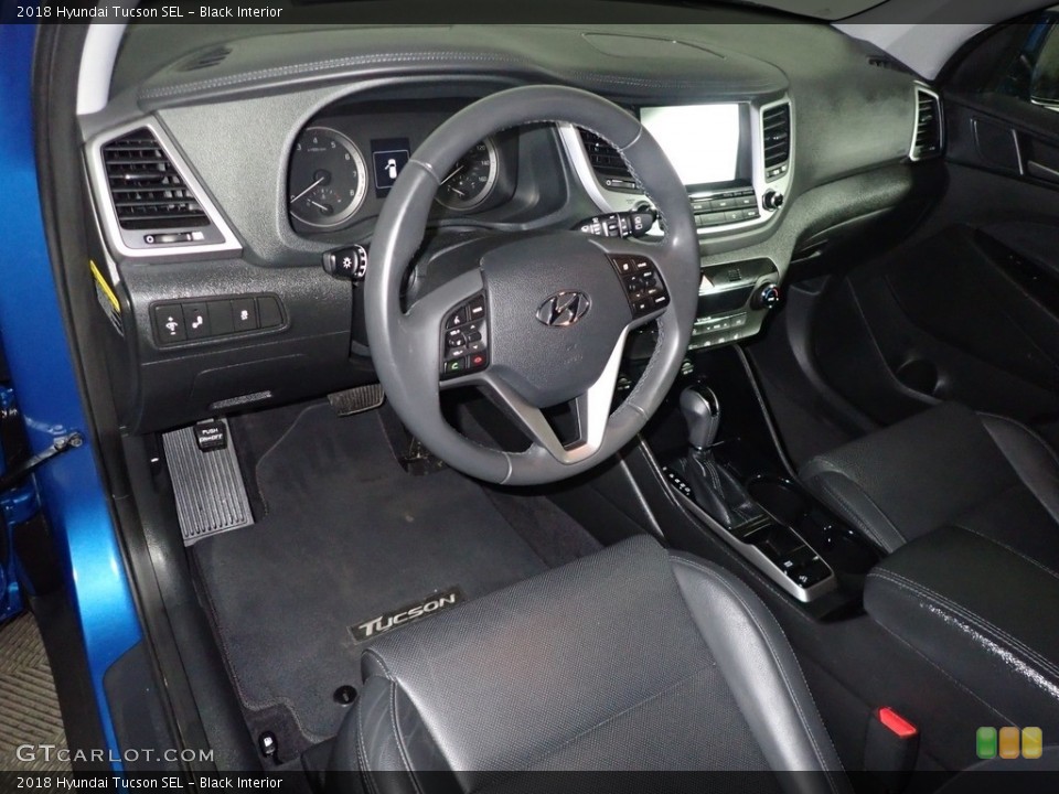 Black Interior Dashboard for the 2018 Hyundai Tucson SEL #139711576