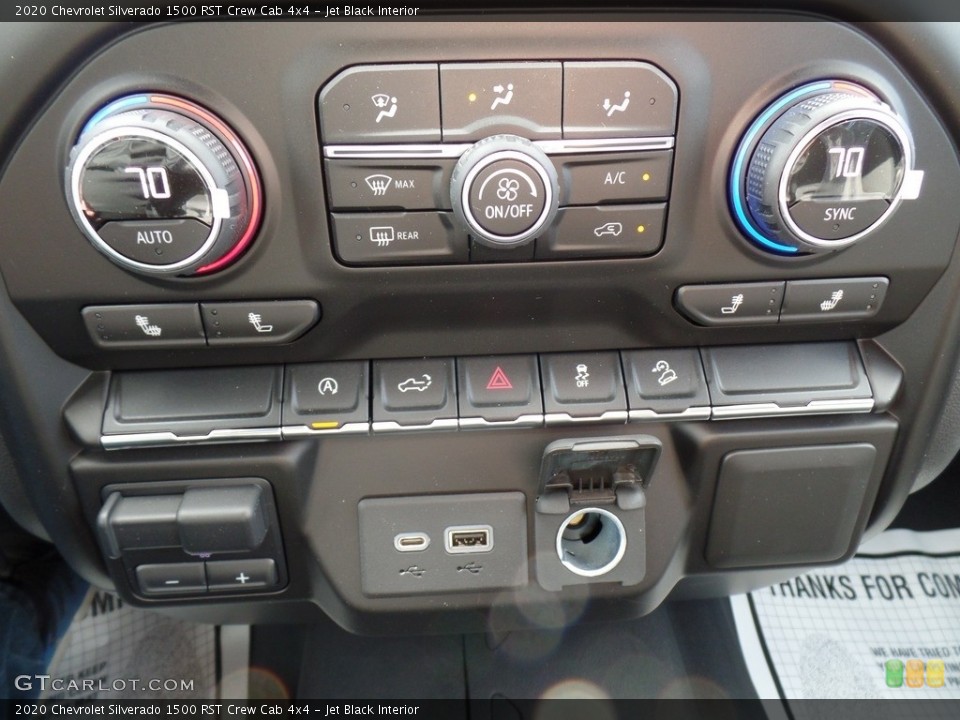 Jet Black Interior Controls for the 2020 Chevrolet Silverado 1500 RST Crew Cab 4x4 #139712500