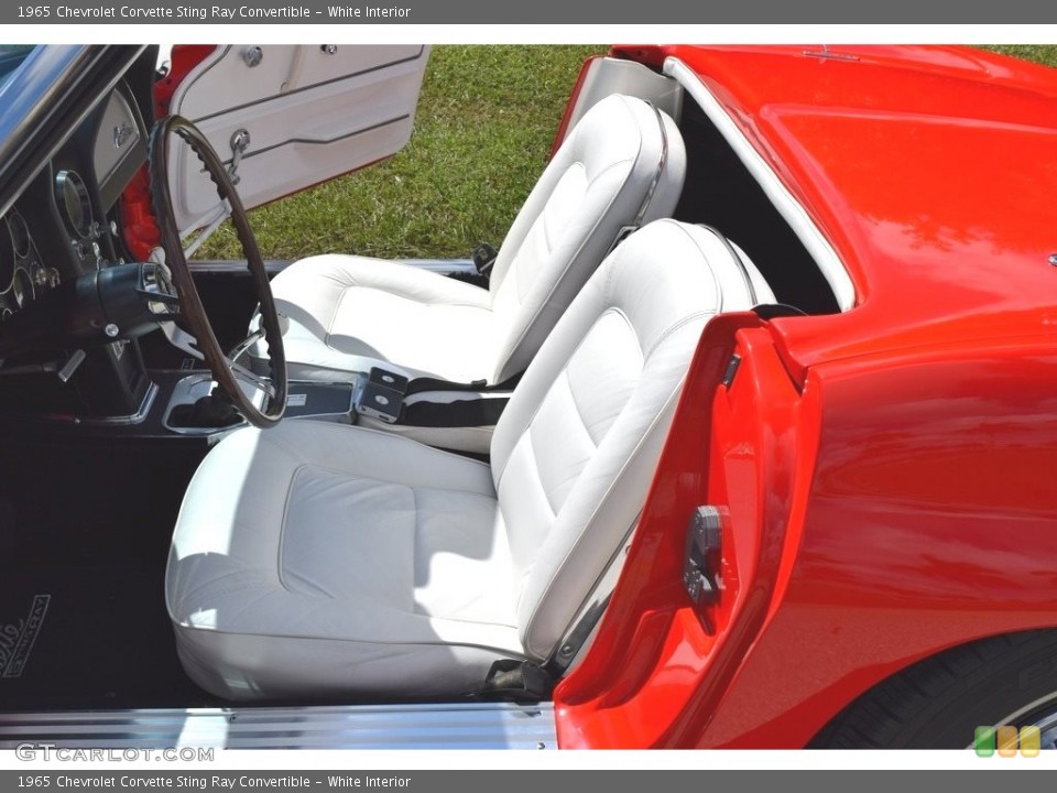 White 1965 Chevrolet Corvette Interiors