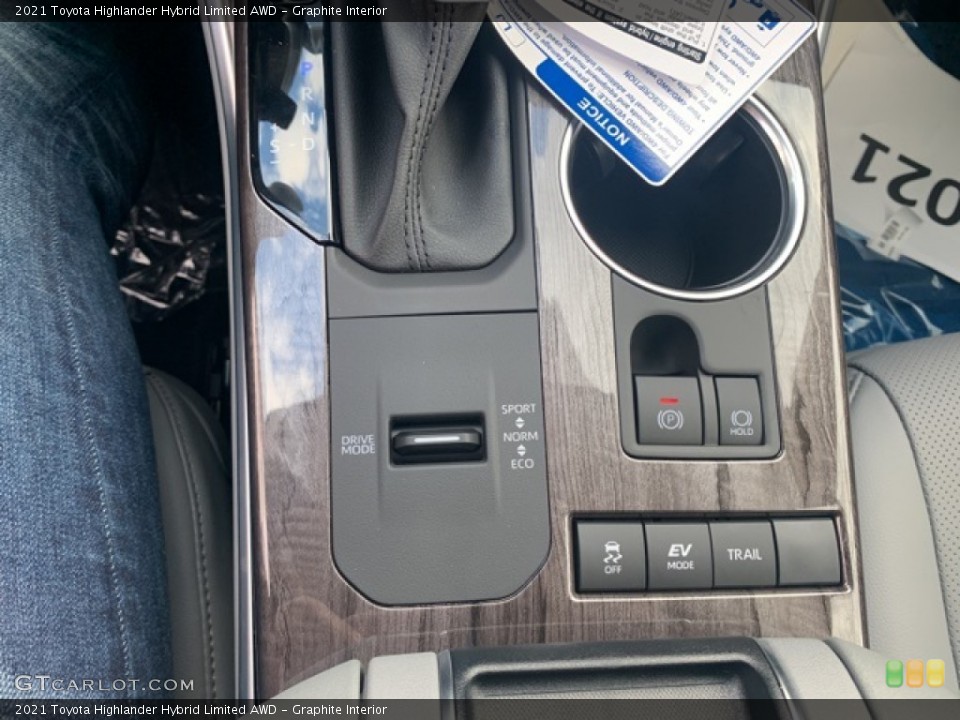 Graphite Interior Controls for the 2021 Toyota Highlander Hybrid Limited AWD #139723959