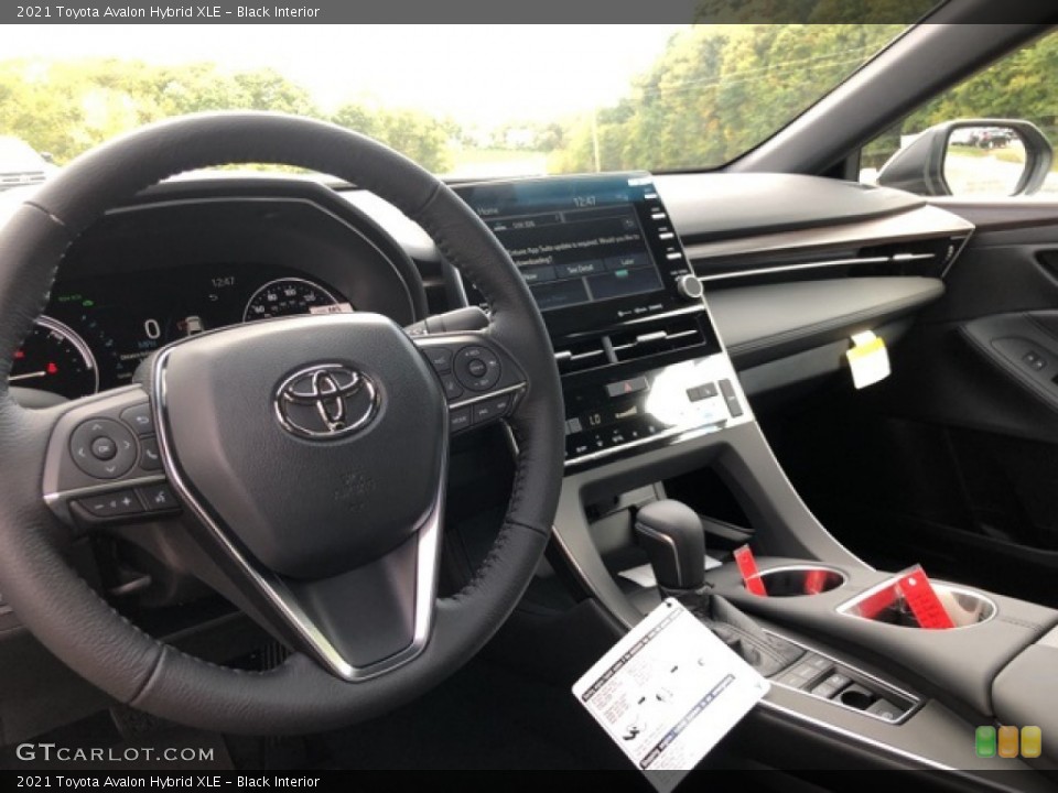 Black Interior Dashboard for the 2021 Toyota Avalon Hybrid XLE #139726792
