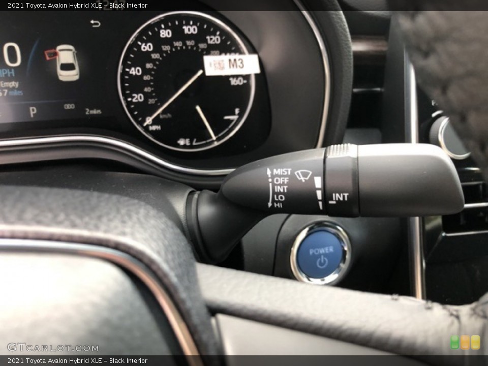 Black Interior Controls for the 2021 Toyota Avalon Hybrid XLE #139726959