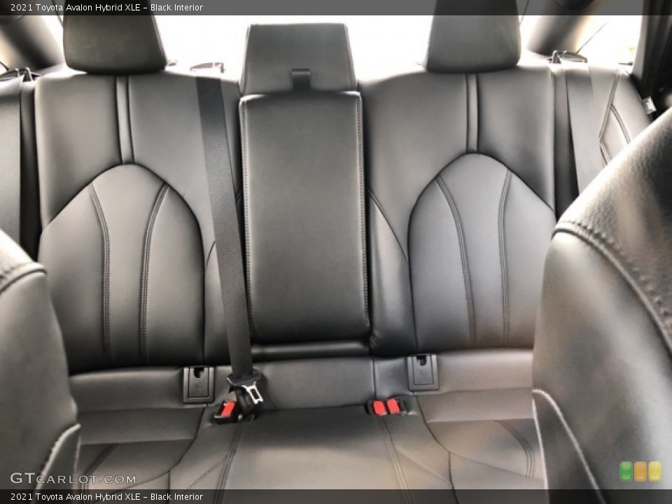 Black Interior Rear Seat for the 2021 Toyota Avalon Hybrid XLE #139727172