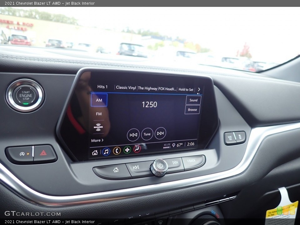 Jet Black Interior Controls for the 2021 Chevrolet Blazer LT AWD #139732050