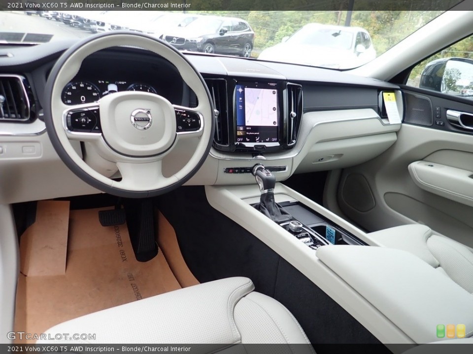 Blonde/Charcoal Interior Photo for the 2021 Volvo XC60 T5 AWD Inscription #139741910