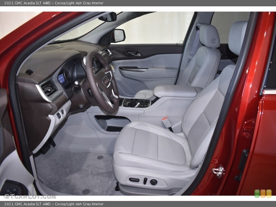 Cocoa/Light Ash Gray Interior Photo for the 2021 GMC Acadia SLT AWD #139745405
