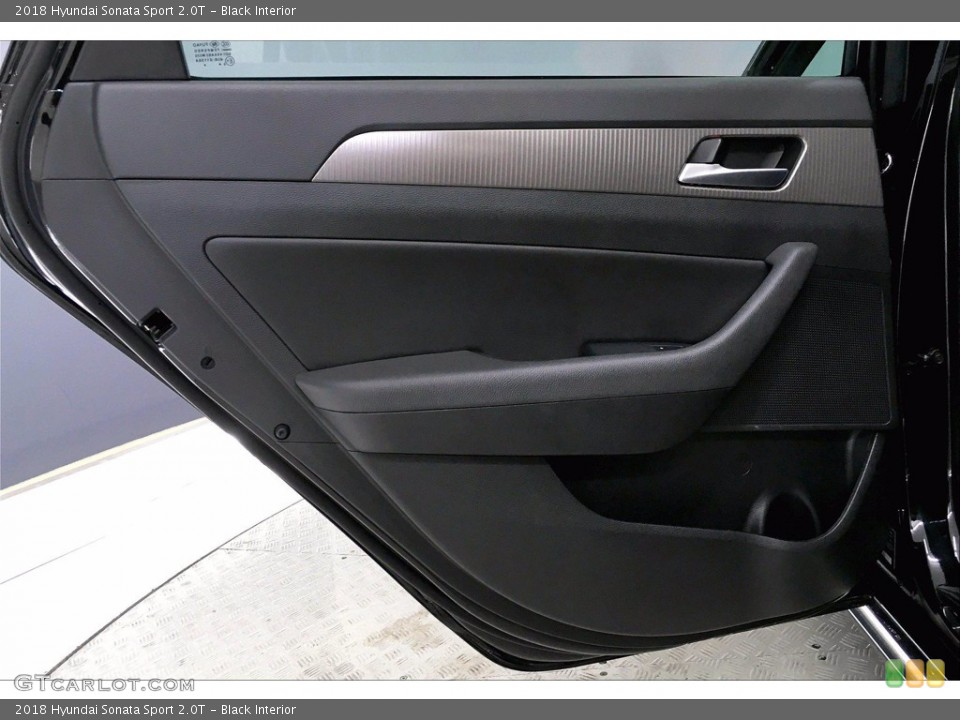 Black Interior Door Panel for the 2018 Hyundai Sonata Sport 2.0T #139750754