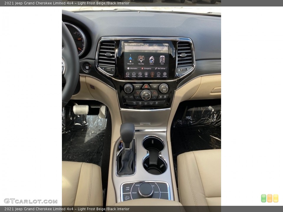 Light Frost Beige/Black Interior Controls for the 2021 Jeep Grand Cherokee Limited 4x4 #139753364