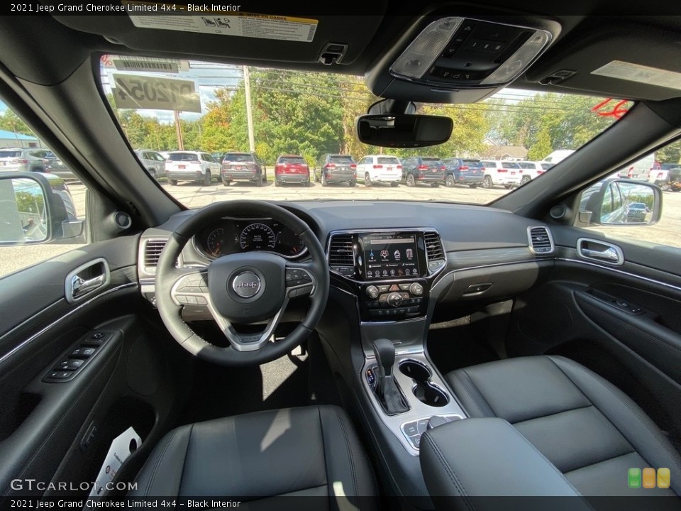 Black Interior Photo for the 2021 Jeep Grand Cherokee Limited 4x4 #139754222