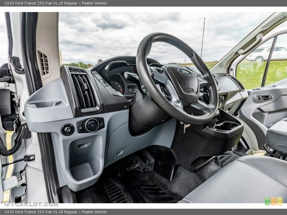 Pewter Interior Photo for the 2016 Ford Transit 250 Van XL LR Regular #139758187