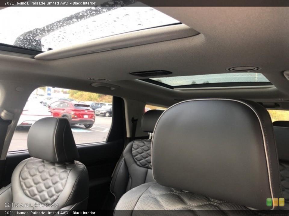 Black Interior Sunroof for the 2021 Hyundai Palisade Limited AWD #139761277