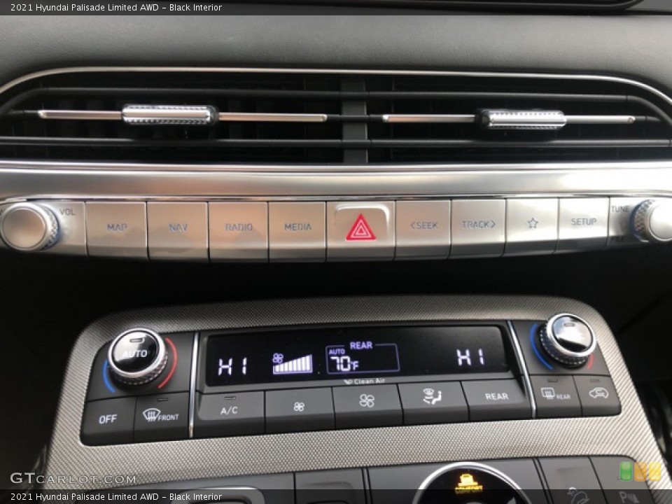 Black Interior Controls for the 2021 Hyundai Palisade Limited AWD #139761424