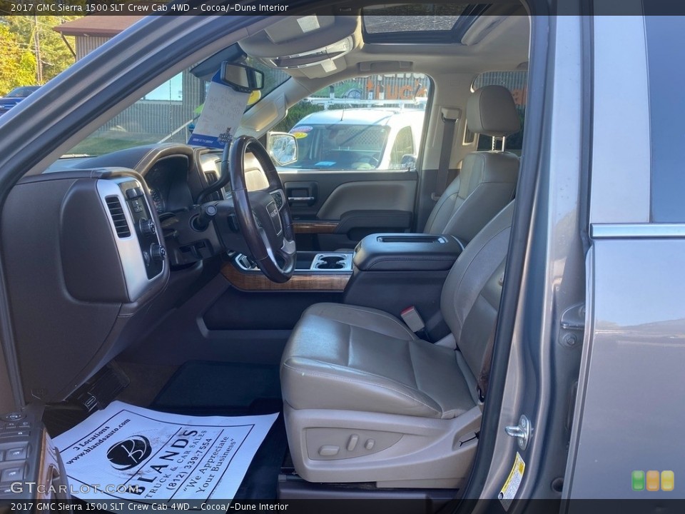 Cocoa/­Dune Interior Photo for the 2017 GMC Sierra 1500 SLT Crew Cab 4WD #139765501