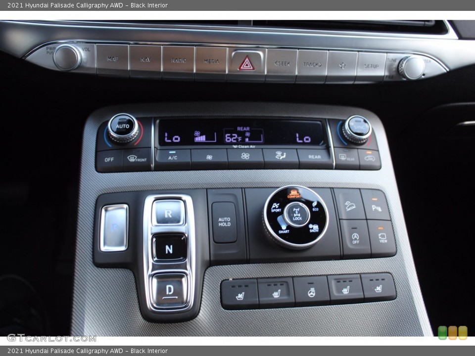 Black Interior Controls for the 2021 Hyundai Palisade Calligraphy AWD #139772755