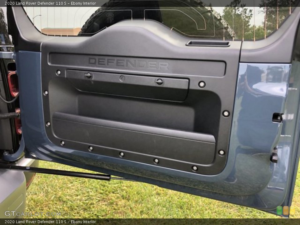Ebony Interior Trunk for the 2020 Land Rover Defender 110 S #139831656