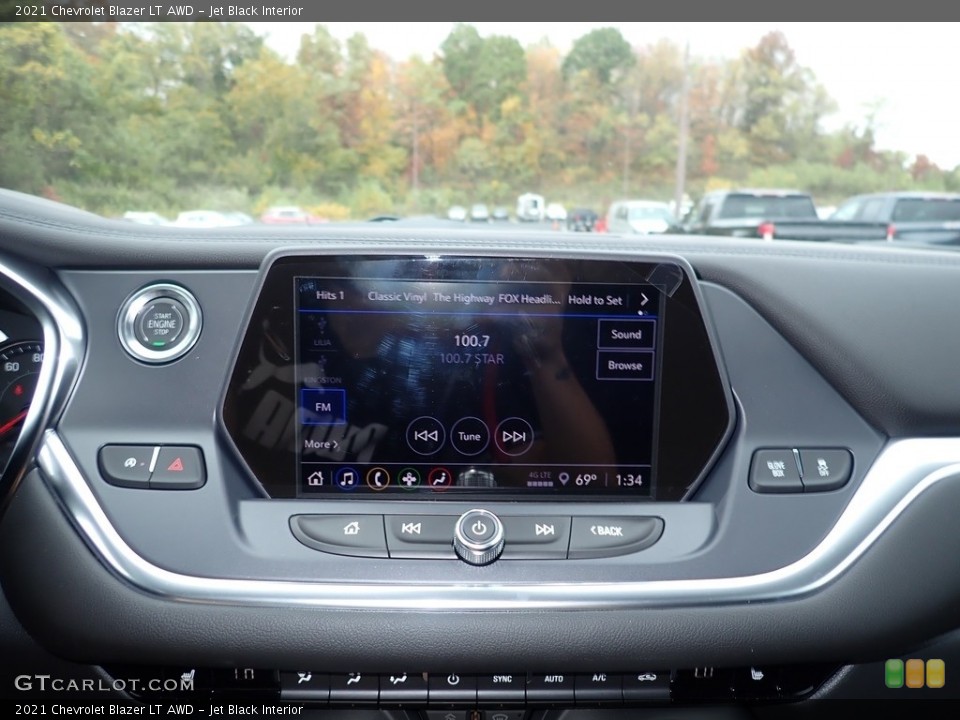 Jet Black Interior Controls for the 2021 Chevrolet Blazer LT AWD #139846704