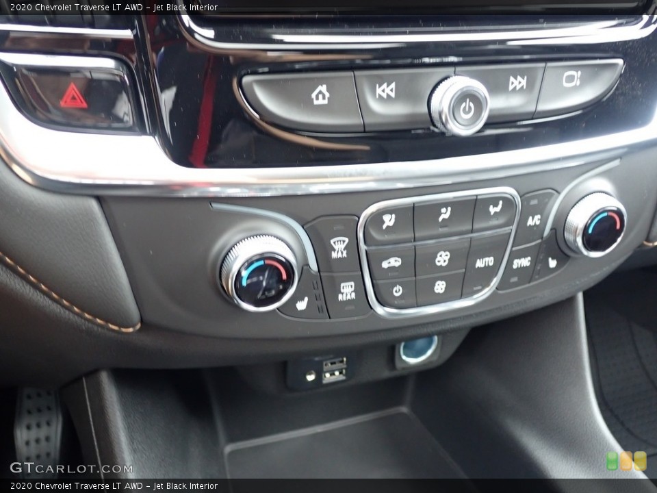Jet Black Interior Controls for the 2020 Chevrolet Traverse LT AWD #139848069