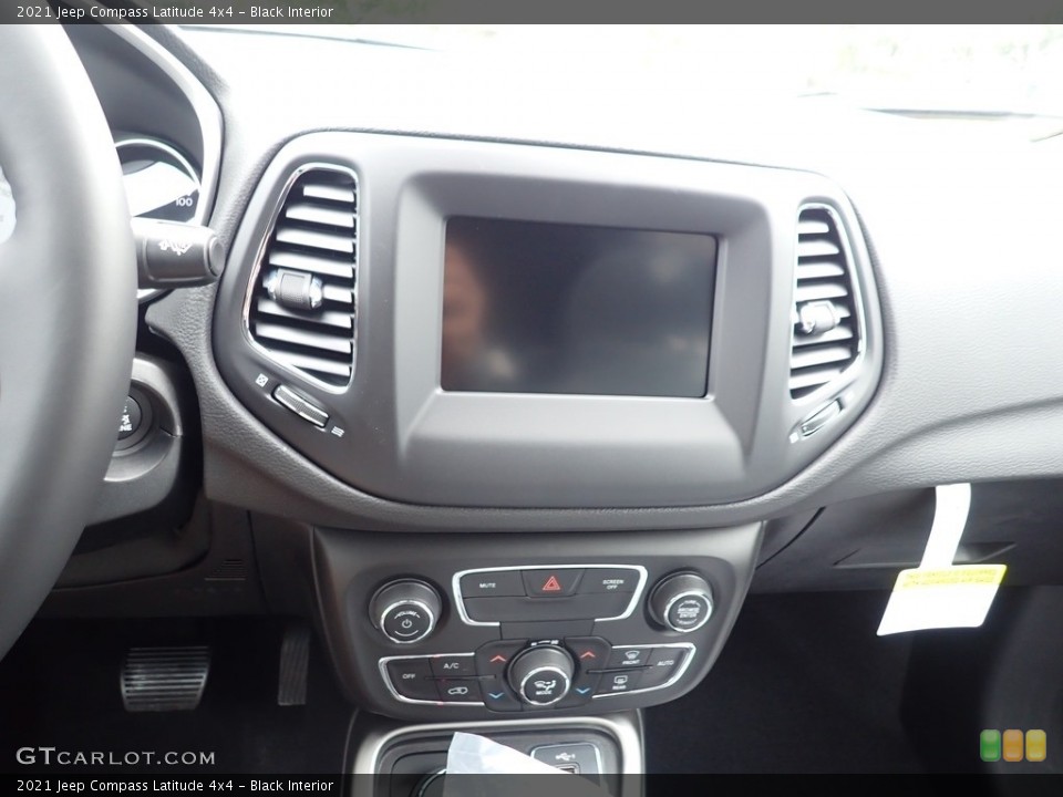 Black Interior Controls for the 2021 Jeep Compass Latitude 4x4 #139849037