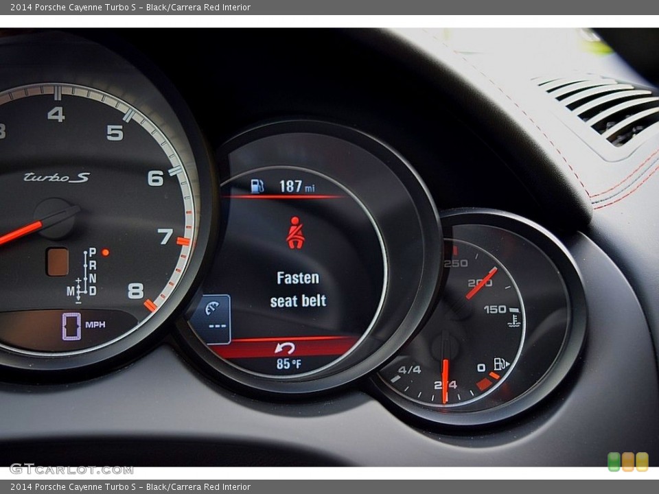 Black/Carrera Red Interior Gauges for the 2014 Porsche Cayenne Turbo S #139850486