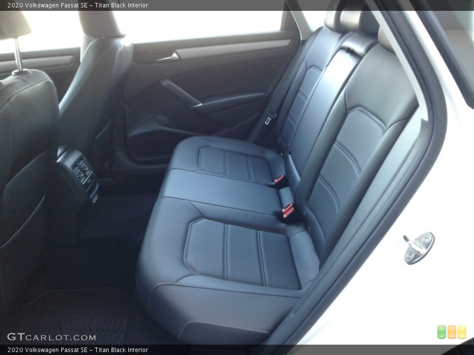 Titan Black Interior Rear Seat for the 2020 Volkswagen Passat SE #139854409