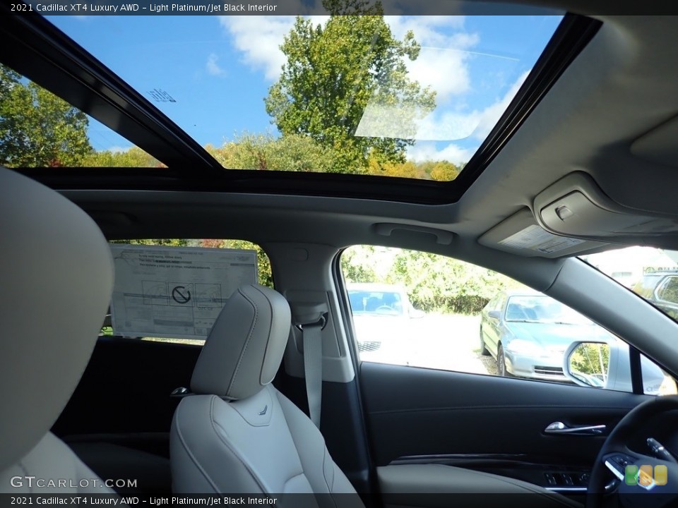 Light Platinum/Jet Black Interior Sunroof for the 2021 Cadillac XT4 Luxury AWD #139858775
