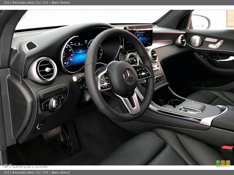 Black Interior Photo for the 2021 Mercedes-Benz GLC 300 #139877632