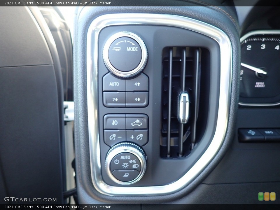 Jet Black Interior Controls for the 2021 GMC Sierra 1500 AT4 Crew Cab 4WD #139879584