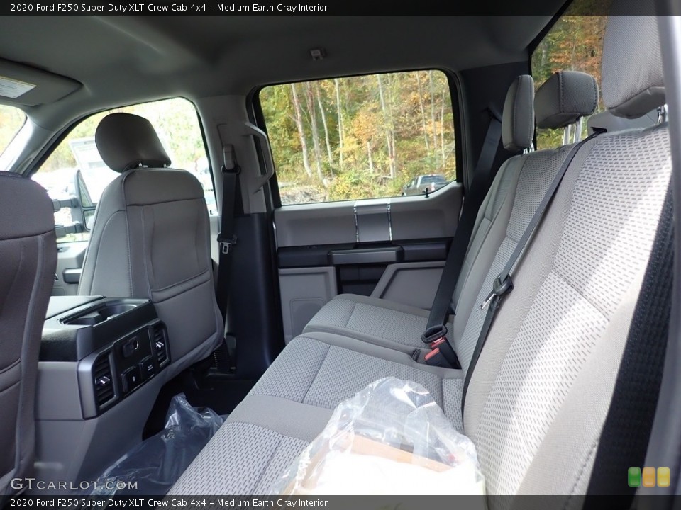 Medium Earth Gray Interior Rear Seat for the 2020 Ford F250 Super Duty XLT Crew Cab 4x4 #139888515