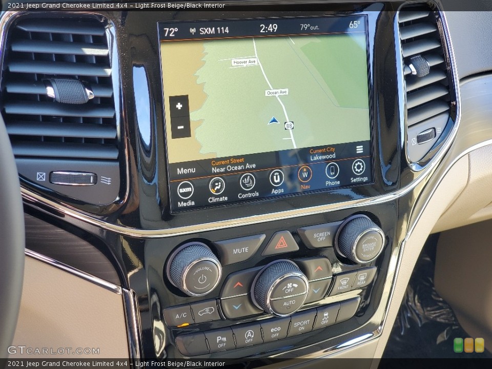 Light Frost Beige/Black Interior Controls for the 2021 Jeep Grand Cherokee Limited 4x4 #139891876