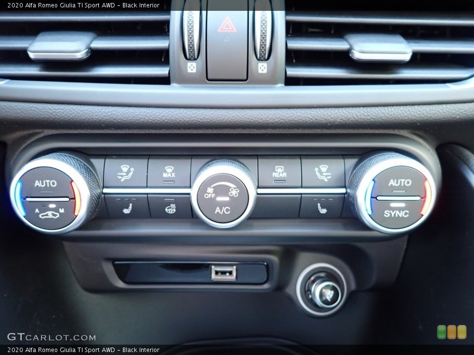 Black Interior Controls for the 2020 Alfa Romeo Giulia TI Sport AWD #139895757