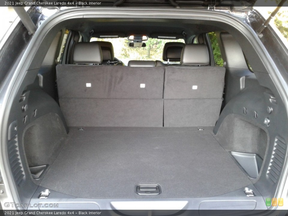 Black Interior Trunk for the 2021 Jeep Grand Cherokee Laredo 4x4 #139896327