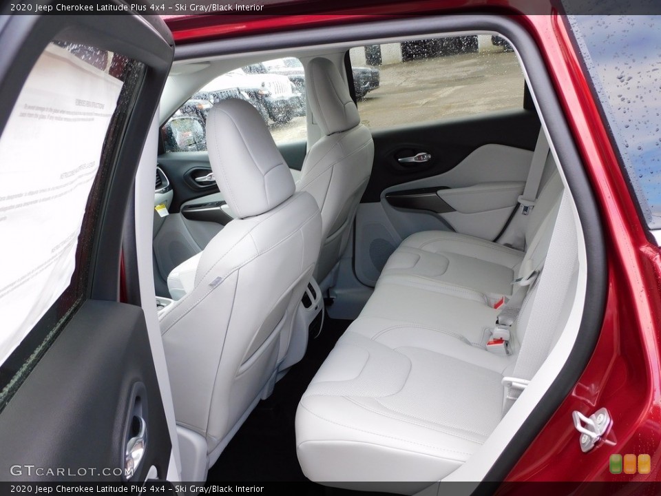 Ski Gray/Black Interior Rear Seat for the 2020 Jeep Cherokee Latitude Plus 4x4 #139906367