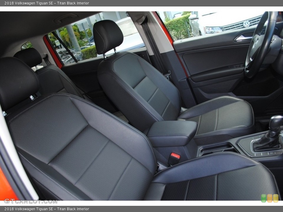 Titan Black Interior Front Seat for the 2018 Volkswagen Tiguan SE #139907543