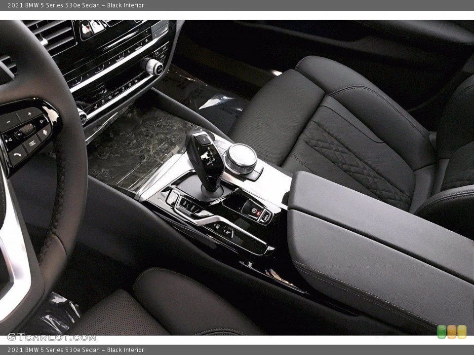 Black Interior Transmission for the 2021 BMW 5 Series 530e Sedan #139913864