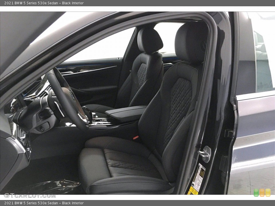 Black Interior Photo for the 2021 BMW 5 Series 530e Sedan #139913885