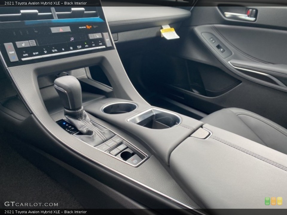 Black Interior Controls for the 2021 Toyota Avalon Hybrid XLE #139929194