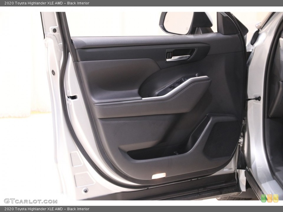 Black Interior Door Panel for the 2020 Toyota Highlander XLE AWD #139932205
