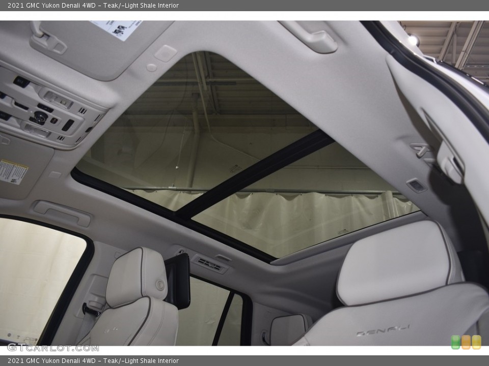 Teak/­Light Shale Interior Sunroof for the 2021 GMC Yukon Denali 4WD #139943166