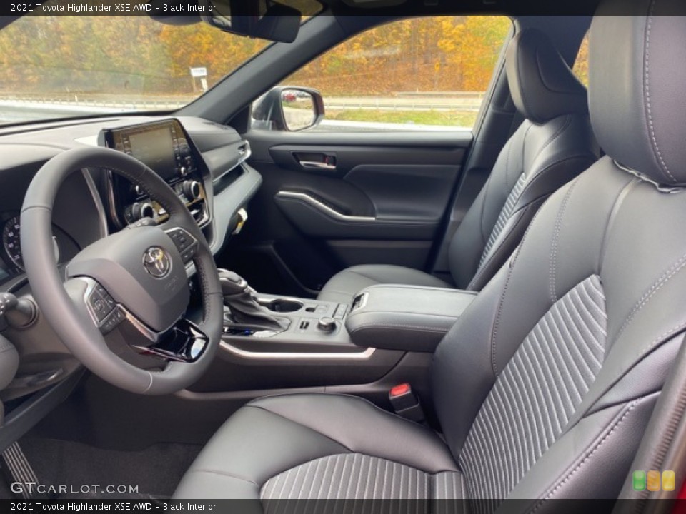 Black Interior Front Seat for the 2021 Toyota Highlander XSE AWD #139946055