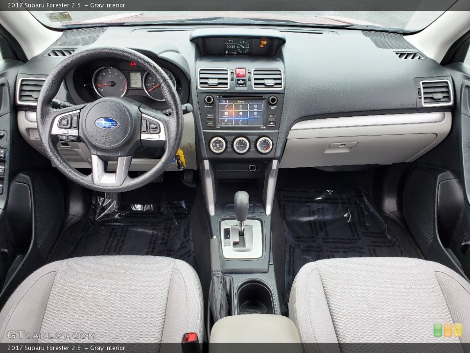 Gray Interior Photo for the 2017 Subaru Forester 2.5i #139947588
