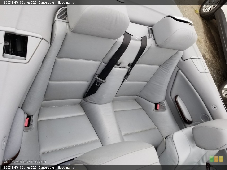 Black Interior Rear Seat for the 2003 BMW 3 Series 325i Convertible #139950009
